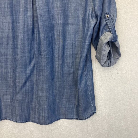 Skies Are Blue Chambray Roll Cuff Shirt Womens Medium M Lightweight Tencel Top - Picture 12 of 12